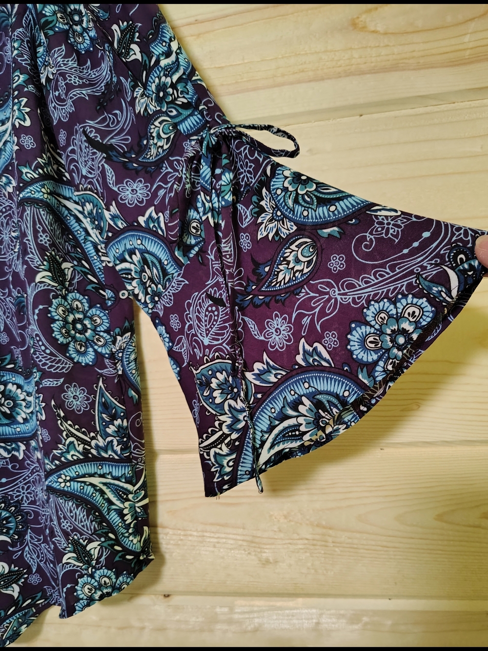 NEW 41 Hawthorn Trina Top Purple Paisley Floral M Bell Tie Sleeve Pleat Back - Picture 3 of 9